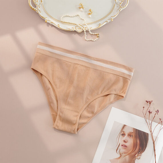 Ultra-Soft Seamless Underwear - Image 4