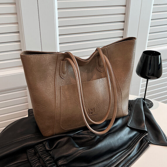 Casual Leather Retro Shoulder Bag - Image 3
