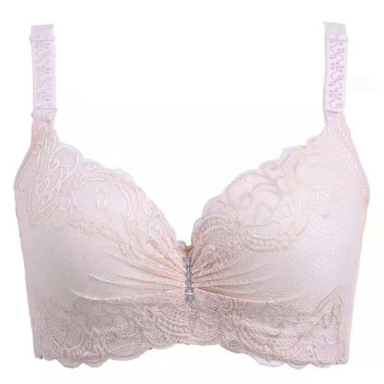 Flattering Push Up Bralette for Lift & Comfort - Image 2