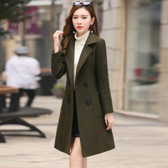 The vintage windbreaker pulls in the knee-length tweed coat - Image 3