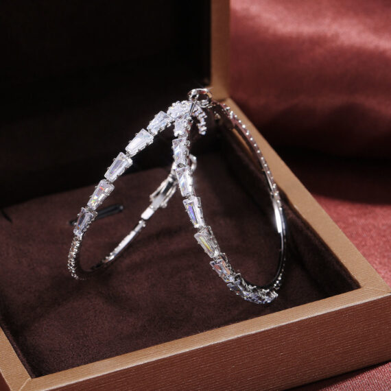 Simple Gold Ladies Zircon Earrings - Image 4