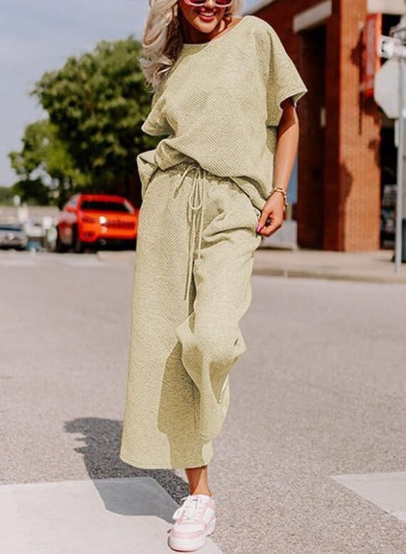 Women's Short-sleeved Trousers Two-piece Set - Image 5
