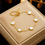 Lovely Flower Bracelet" - Image 3