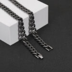 Men's Fashionable Minimalist Stainless Steel Bracelet - Image 2