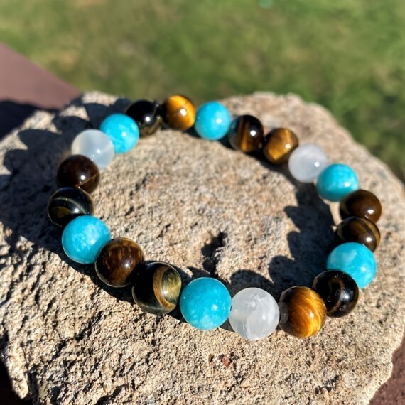 Versatile Tiger Eye Stone Men's Beaded Bracelet - Image 4