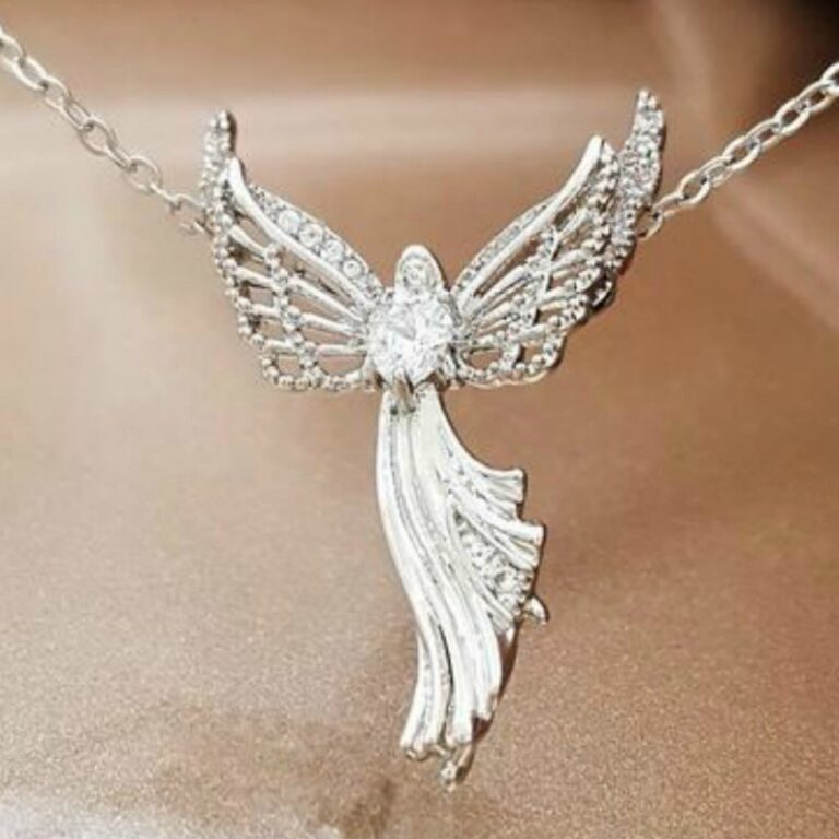 Virgin Mary Pendant - Image 3