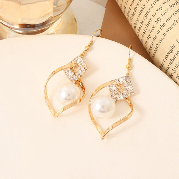 Women's All-match Earrings - Image 4