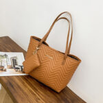 Women's Shoulder Bag - Image 4