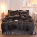 Luxury Fluffy Duvet Set - Image 4