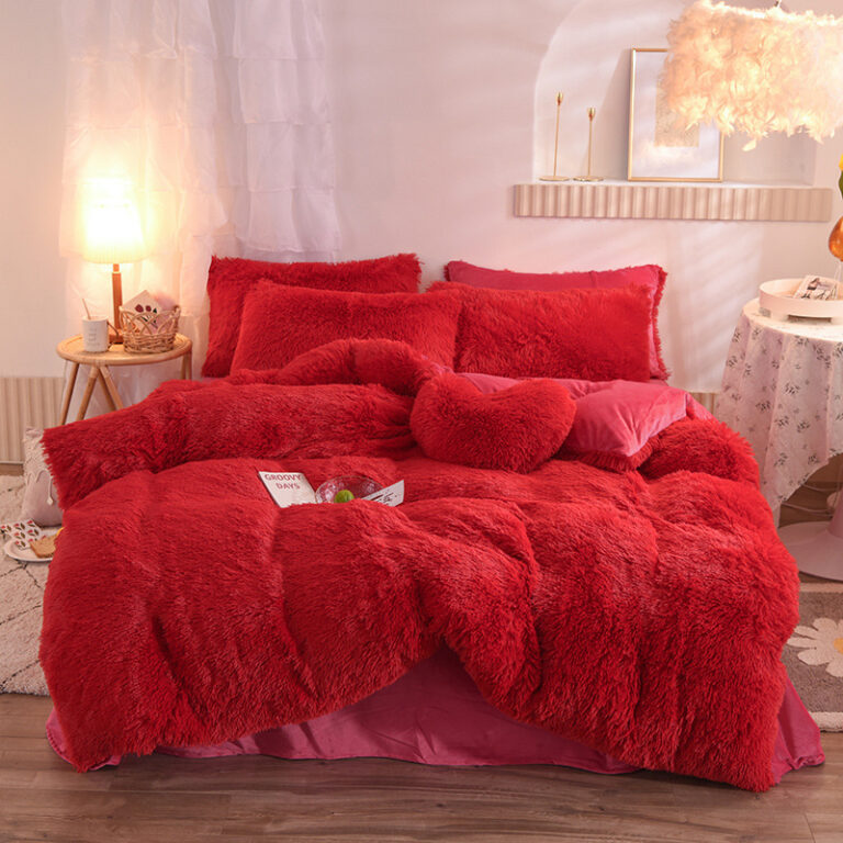 Luxury Fluffy Duvet Set - Image 3