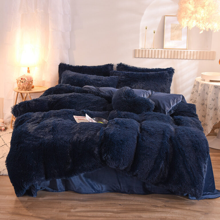 Luxury Fluffy Duvet Set - Image 5